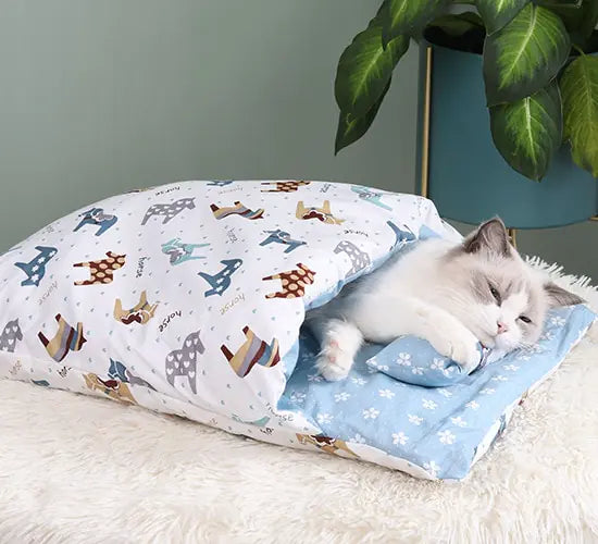 Pet Luxe Market™ Removable Pet Bed / Cushion