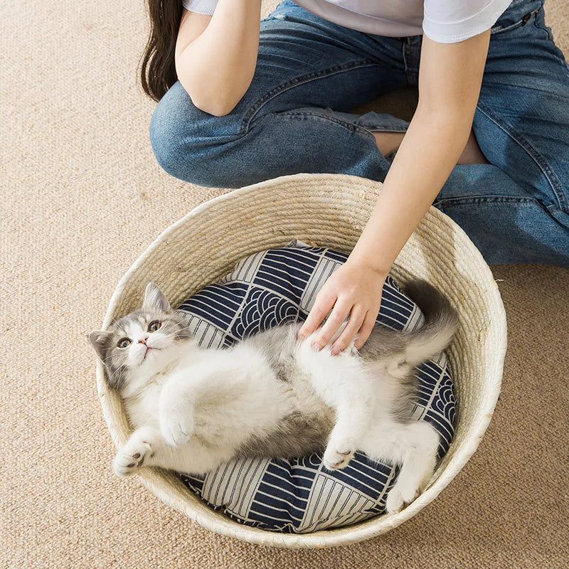 Pet Luxe Market™ Cat Straw Bed - Pet Luxe Market